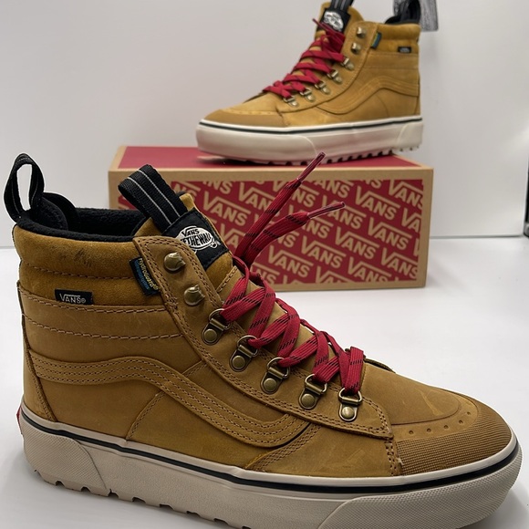 Vans Men’s Sk8-Hi Dr Mte-2
Pop Lace Tan
VN0009QMJM9
Boots Cold Weather Sneakers - Picture 15 of 16